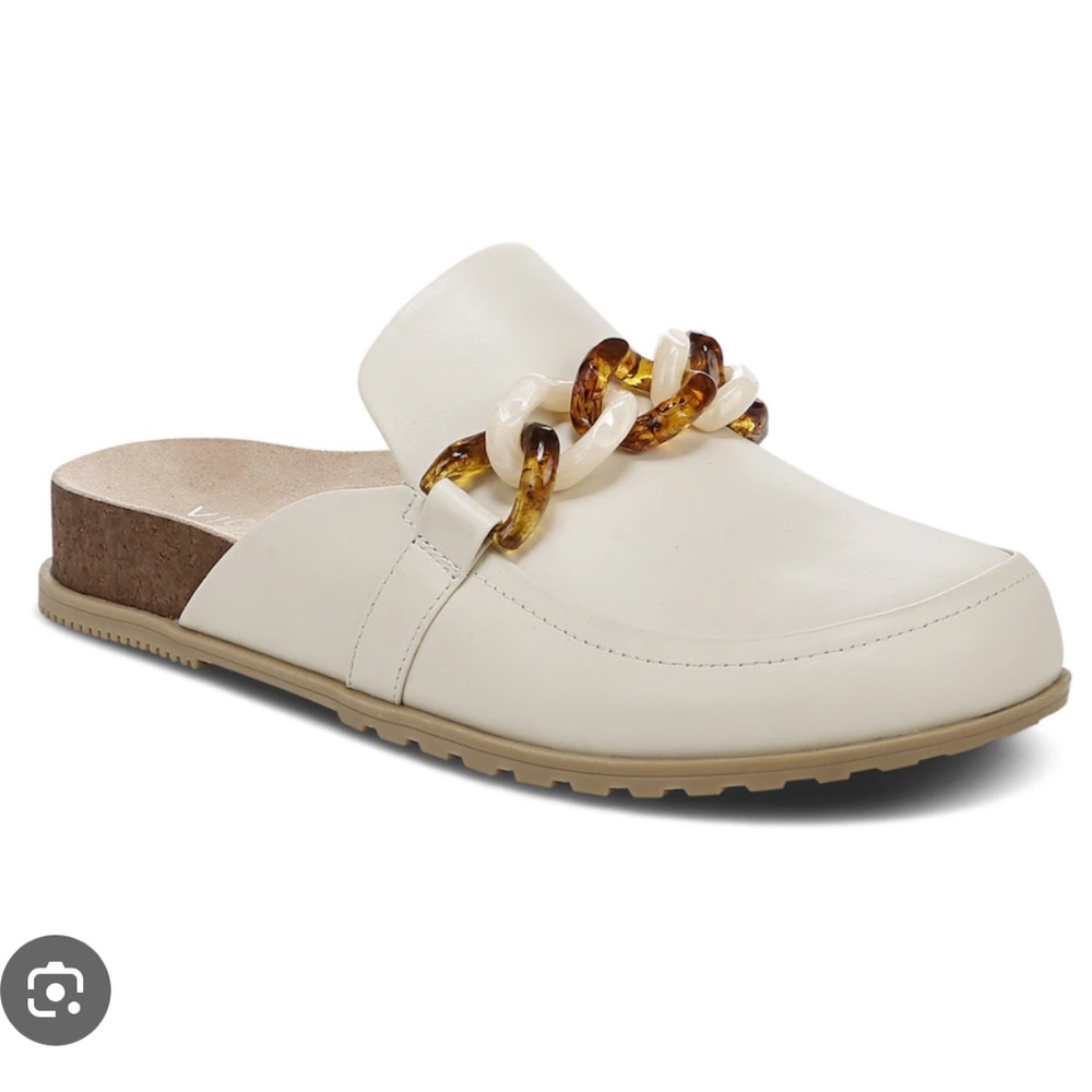 Vionic Georgie Mule